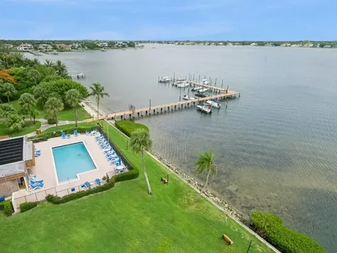 825 Center 32b Street Jupiter FL 33458