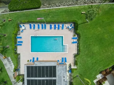 825 Center 32b Street Jupiter FL 33458