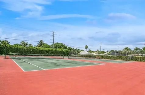 825 Center 32b Street Jupiter FL 33458