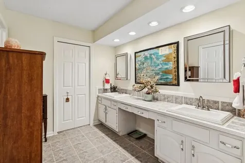 7 Atrium Circle Atlantis FL 33462