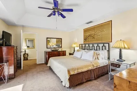 7 Atrium Circle Atlantis FL 33462