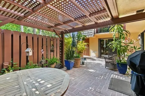 7 Atrium Circle Atlantis FL 33462