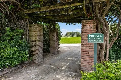 7 Atrium Circle Atlantis FL 33462