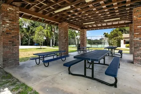 7 Atrium Circle Atlantis FL 33462