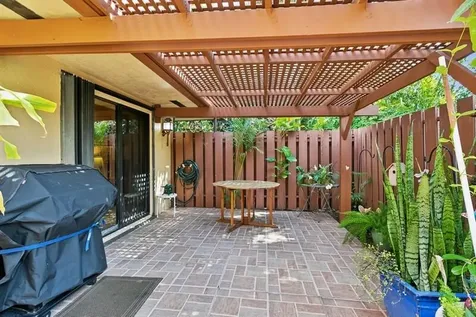 7 Atrium Circle Atlantis FL 33462