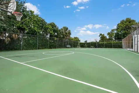 7 Atrium Circle Atlantis FL 33462