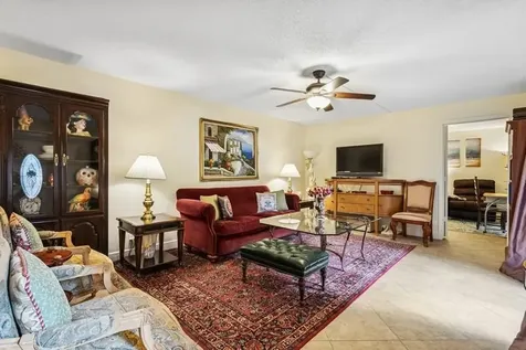 7 Atrium Circle Atlantis FL 33462