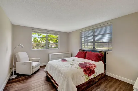 2901 Nw 46th Avenue Lauderdale Lakes FL 33313