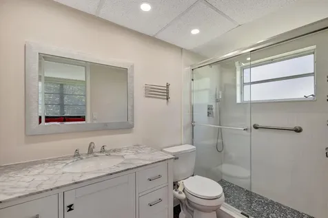 2901 Nw 46th Avenue Lauderdale Lakes FL 33313