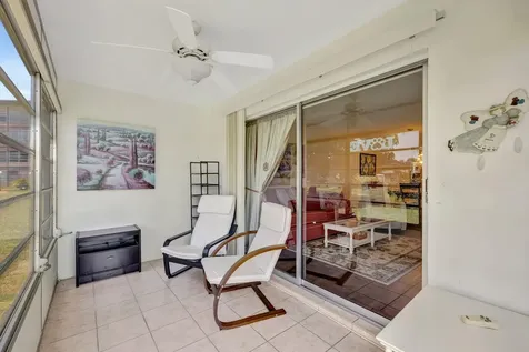 2901 Nw 46th Avenue Lauderdale Lakes FL 33313