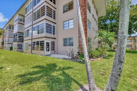 2901 Nw 46th Avenue Lauderdale Lakes FL 33313