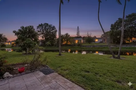 2901 Nw 46th Avenue Lauderdale Lakes FL 33313