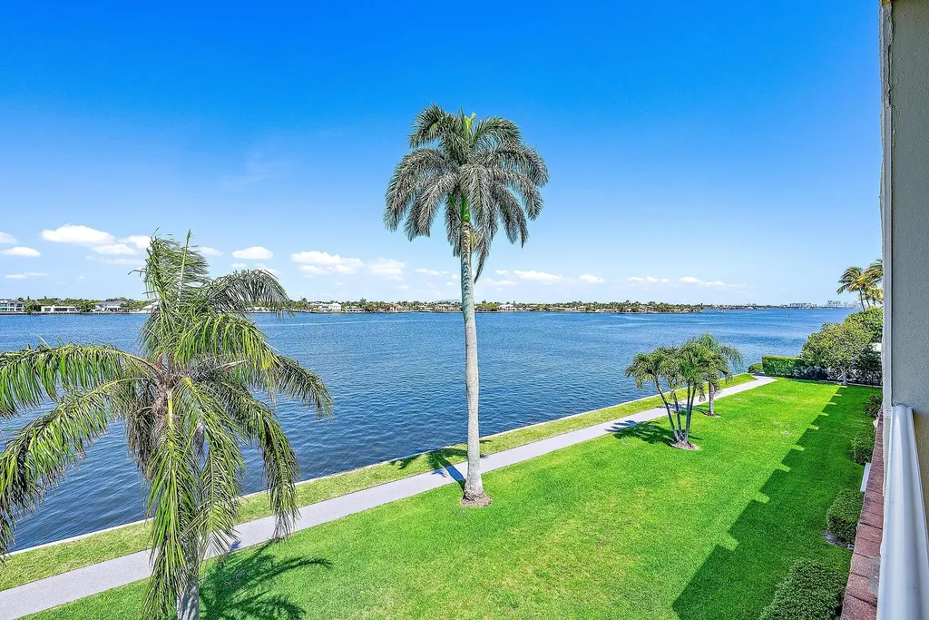 2160 Ibis Isle Road Palm Beach FL 33480
