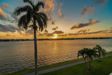 2160 Ibis Isle Road Palm Beach FL 33480