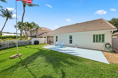 1071 Delray Lakes Drive Delray Beach FL 33444