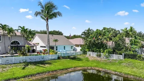 1071 Delray Lakes Drive Delray Beach FL 33444