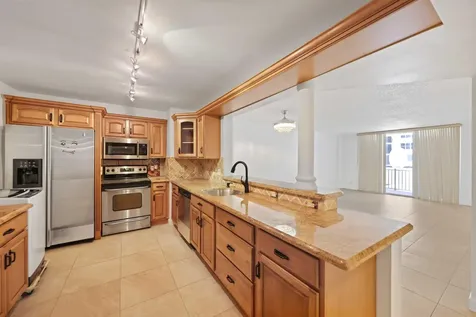 1147 Hillsboro Mile Hillsboro Beach FL 33062