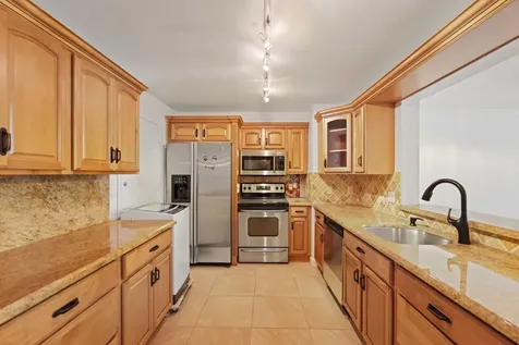 1147 Hillsboro Mile Hillsboro Beach FL 33062