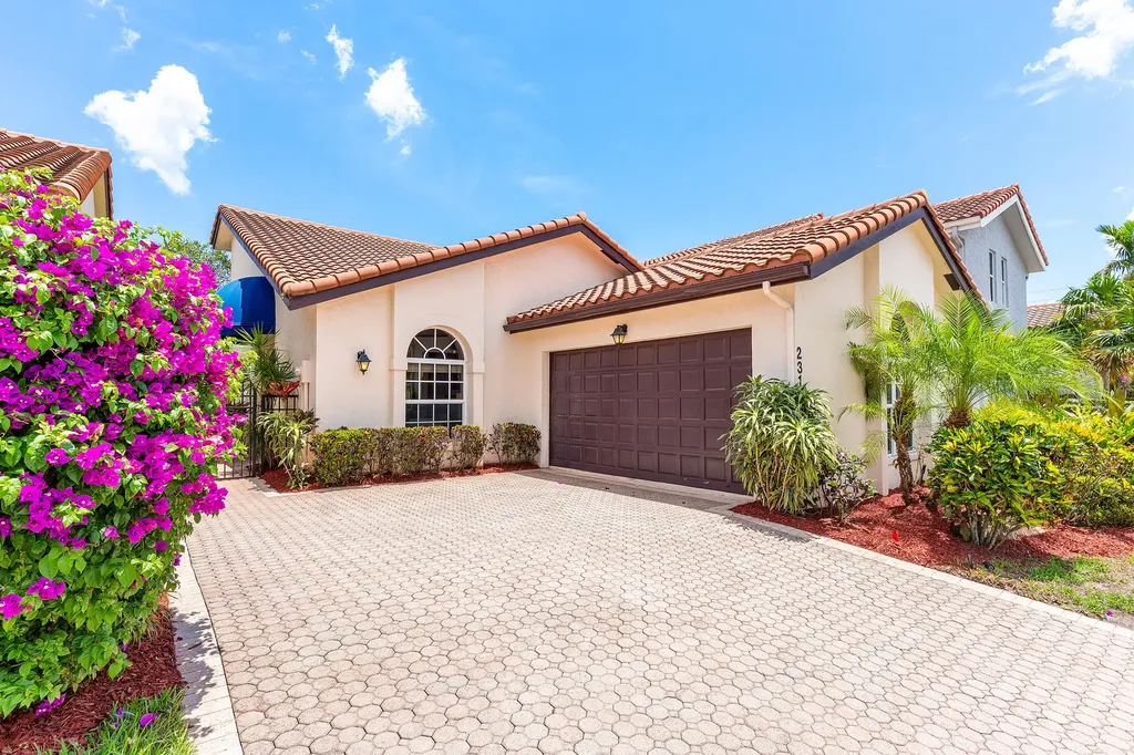 23193 Via Stel Boca Raton FL 33433