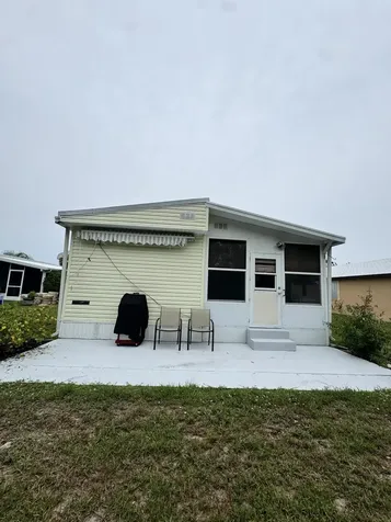 31 Vista De Laguna Fort Pierce FL 34951