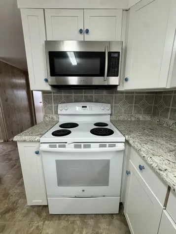31 Vista De Laguna Fort Pierce FL 34951