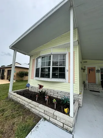 31 Vista De Laguna Fort Pierce FL 34951