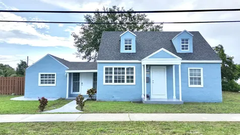 307 4th Street Lake Park FL 33403