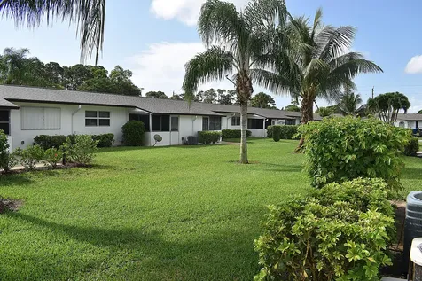 2930 Crosley Drive West Palm Beach FL 33415