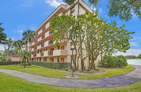 2768 Carambola Circle Coconut Creek FL 33066