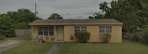 745 Nw 184th Drive Miami Gardens FL 33169