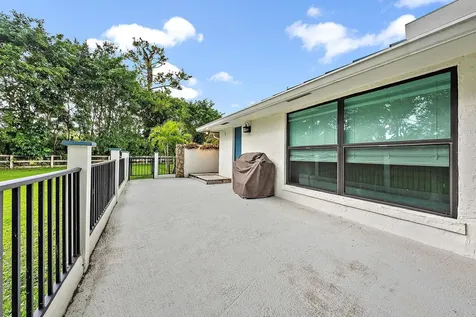 160 Forester Court Wellington FL 33414