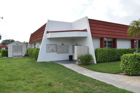5800 Fernley Drive West Palm Beach FL 33415