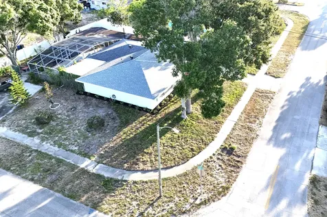 948 Canal Circle Sebastian FL 32958