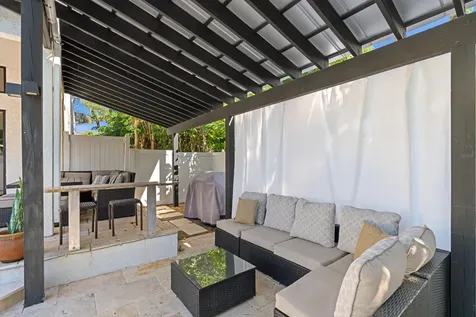 1050 Brooks Lane Delray Beach FL 33483