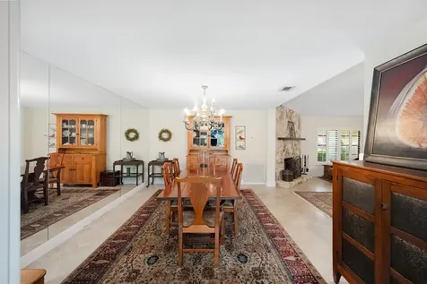 2413 Nw 26th Street Boca Raton FL 33431