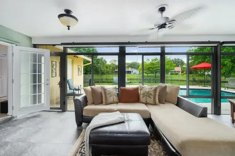 2413 Nw 26th Street Boca Raton FL 33431