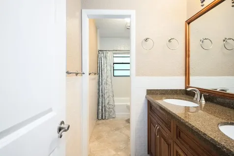 2413 Nw 26th Street Boca Raton FL 33431