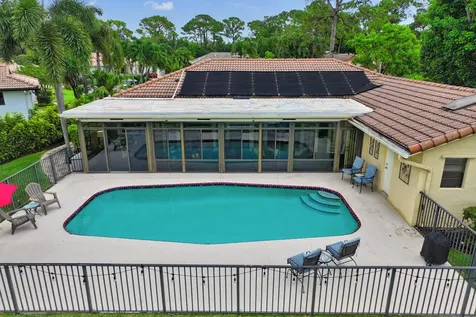 2413 Nw 26th Street Boca Raton FL 33431