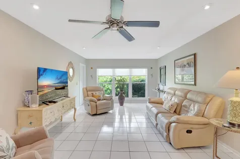 13691 Via Aurora Delray Beach FL 33484