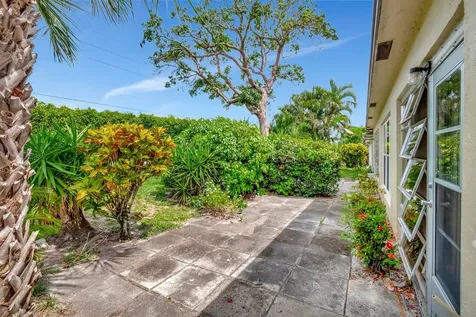 13691 Via Aurora Delray Beach FL 33484