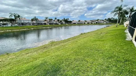 2039 Tarpon Lake Way West Palm Beach FL 33411