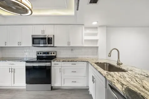 1801 Consulate Place West Palm Beach FL 33401