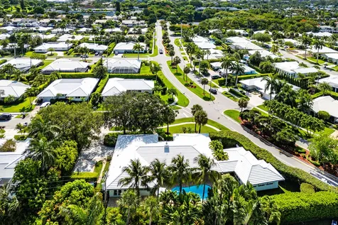 999 Elderberry Way Boca Raton FL 33486