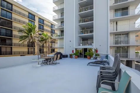 4200 S Ocean Boulevard South Palm Beach FL 33480