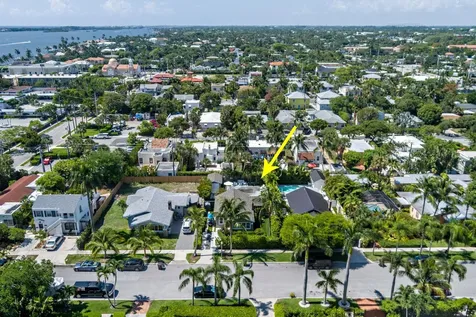 216 Lakeland Drive West Palm Beach FL 33405