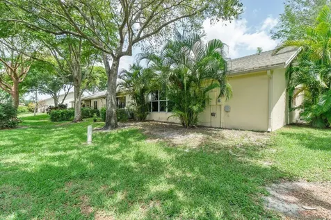 10900 Waterberry Court Boca Raton FL 33498