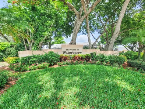 10900 Waterberry Court Boca Raton FL 33498