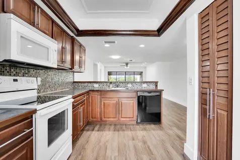 1701 Presidential Way West Palm Beach FL 33401
