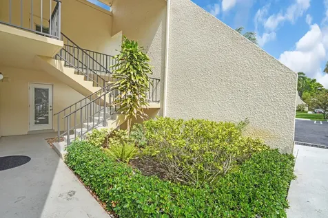 1701 Presidential Way West Palm Beach FL 33401