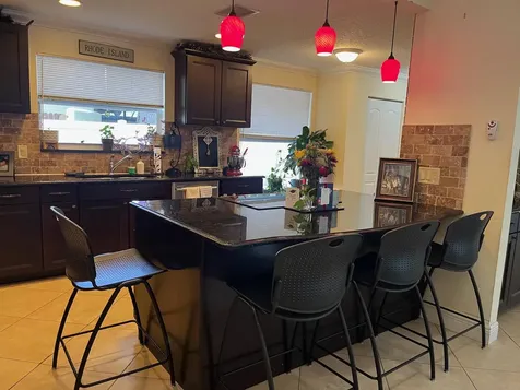 1380 Sw 1st Street Boca Raton FL 33486